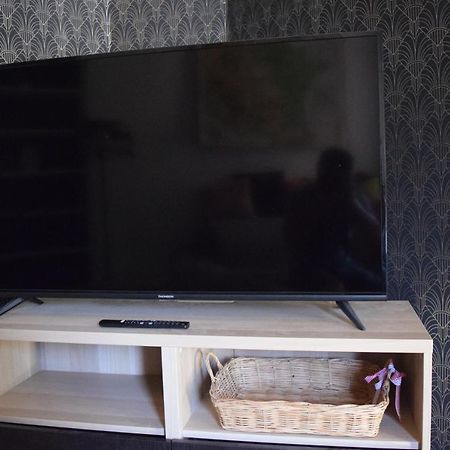 Ocra Pure Appartement Roussillon en Isere Buitenkant foto