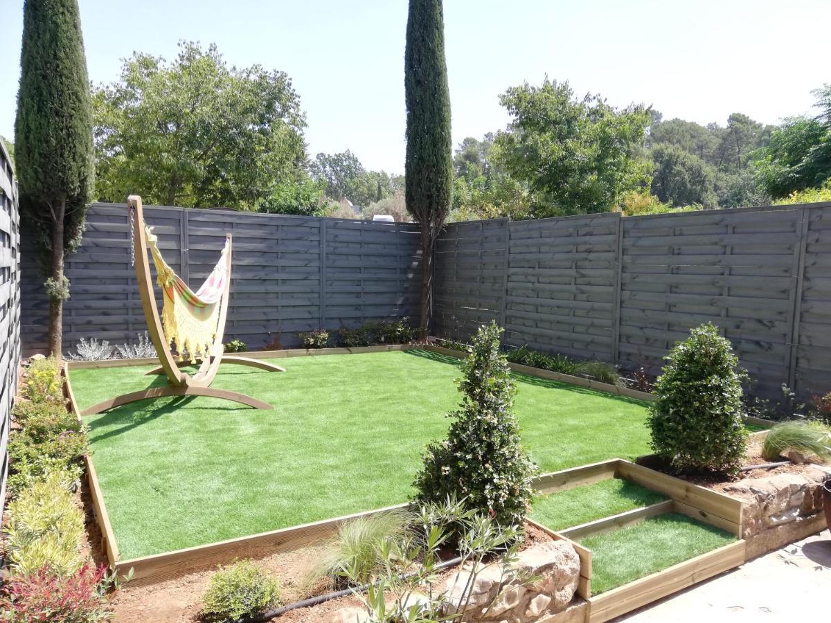 Ocra Pure Appartement Roussillon en Isere Buitenkant foto