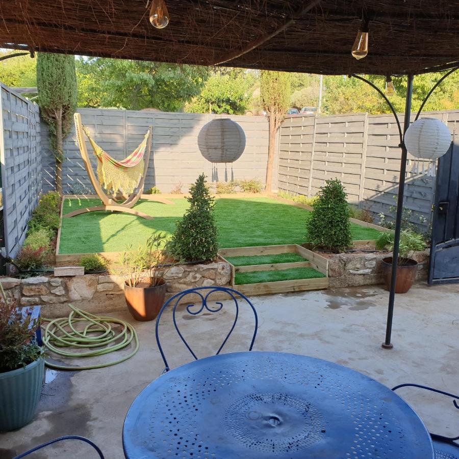 Ocra Pure Appartement Roussillon en Isere Buitenkant foto